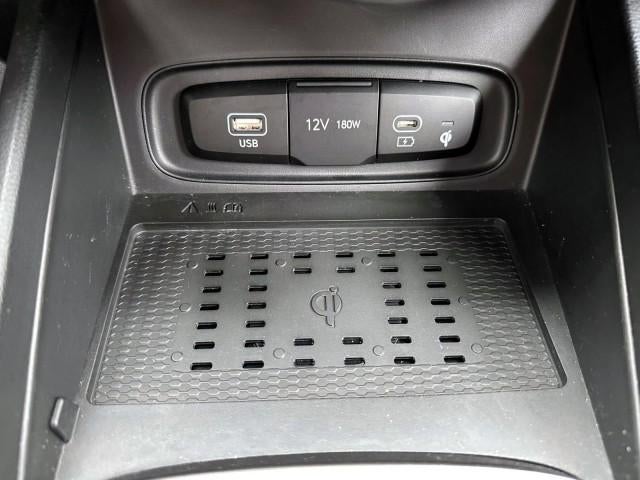 2023 Hyundai VENUE Limited IVT