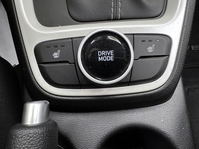2023 Hyundai VENUE Limited IVT