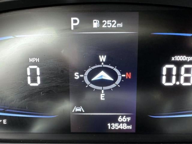 2023 Hyundai VENUE Limited IVT