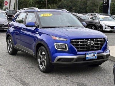 2023 Hyundai VENUE Limited IVT
