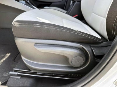 2020 Hyundai VENUE SEL IVT