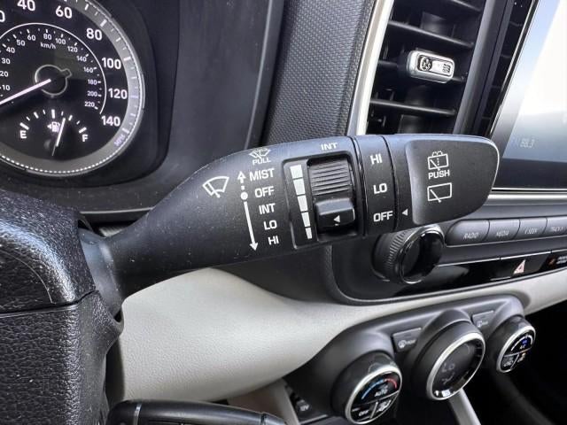 2020 Hyundai VENUE SEL IVT