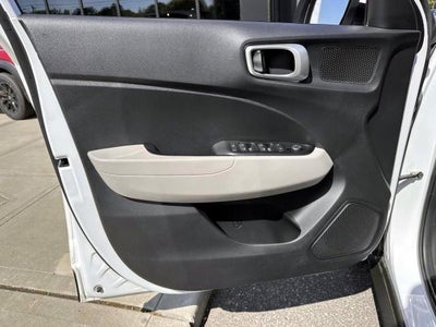 2020 Hyundai VENUE SEL IVT