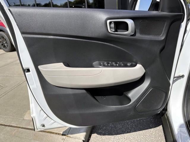 2020 Hyundai VENUE SEL IVT