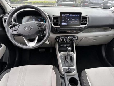 2023 Hyundai VENUE SEL IVT